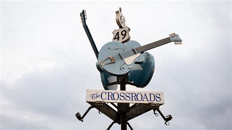 Crossroads Blues Evokes Soulful Lament and Fiery Improvisation